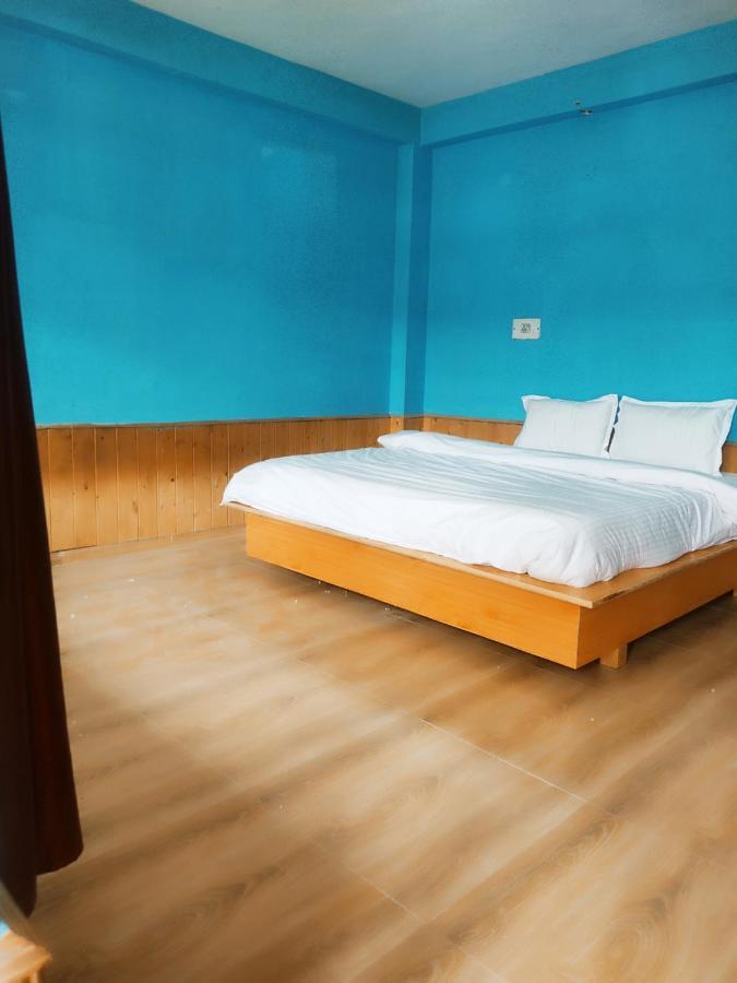 Woods Inn Mountain View Manali Экстерьер фото