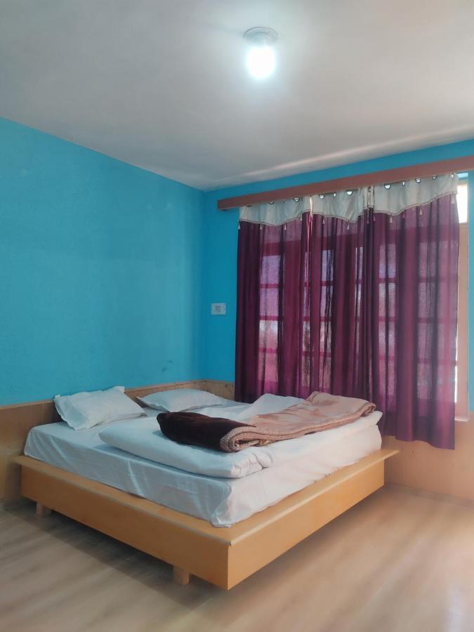 Woods Inn Mountain View Manali Экстерьер фото