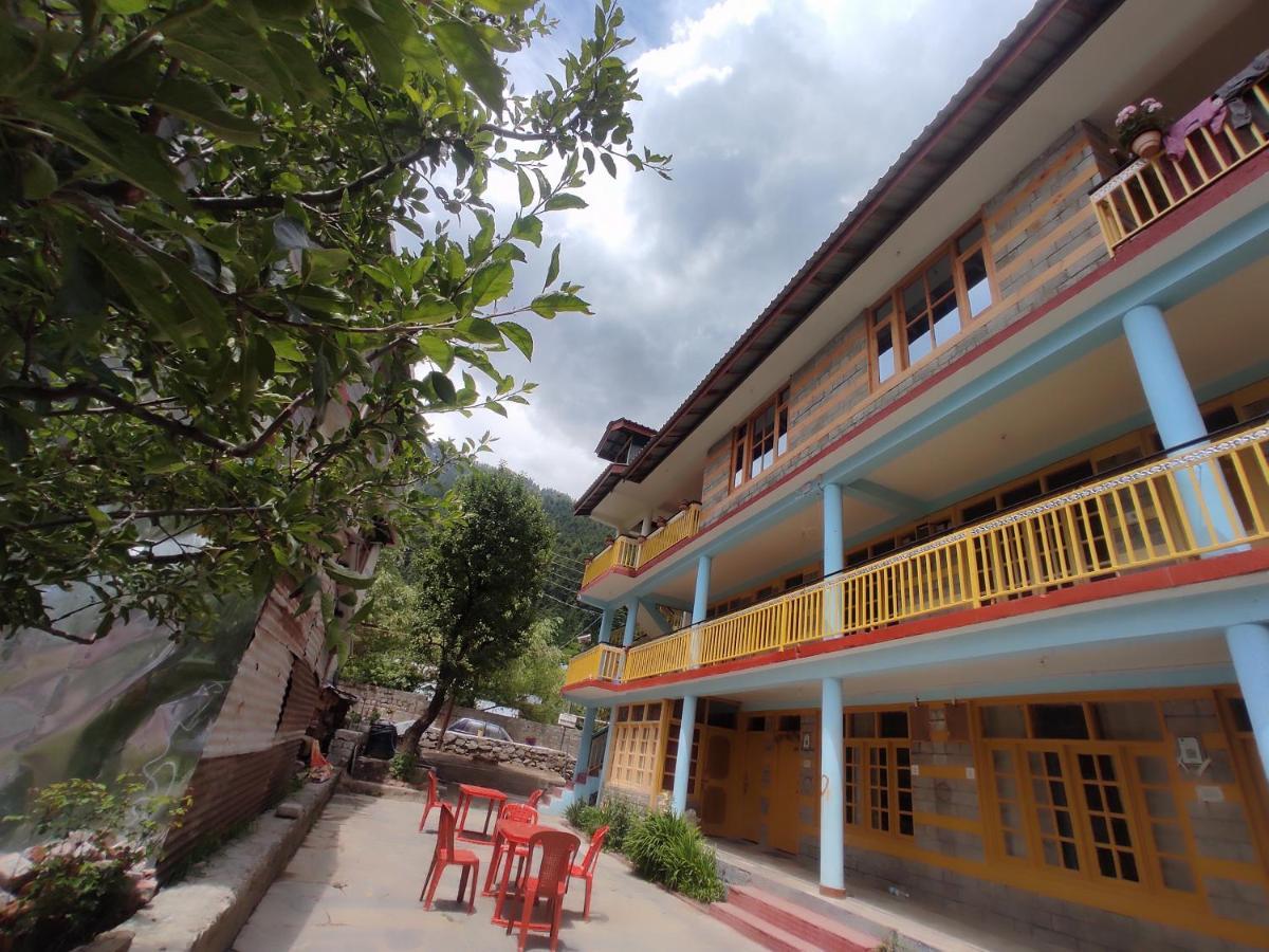 Woods Inn Mountain View Manali Экстерьер фото